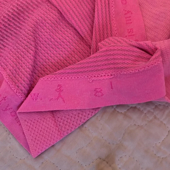 Lululemon Swiftly Tech Short Sleeve Pink 8 - Picture 5 of 7